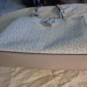 Guess  label Cream Shoulder Bag with Logo Pattern